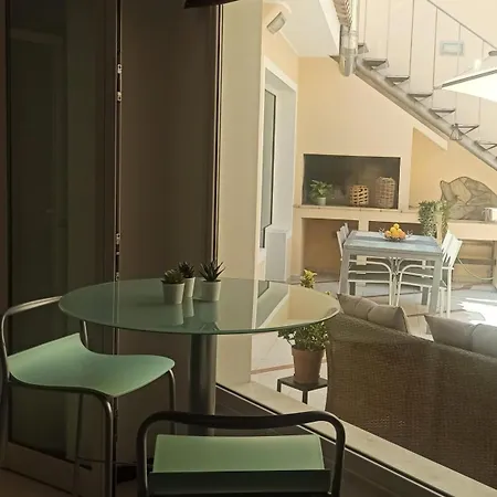 Sardinian Sea House בית נופש *