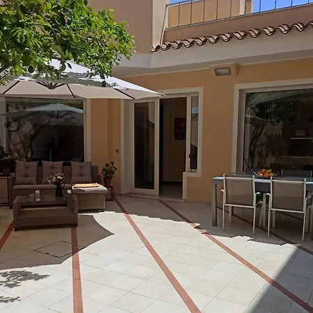 Sardinian Sea House בית נופש Quartu SantʼElena